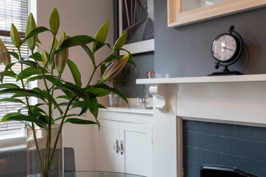 Ashton House - Stylish 2 Bedroom House, Close To Luton Town Center & Airport Exterior photo